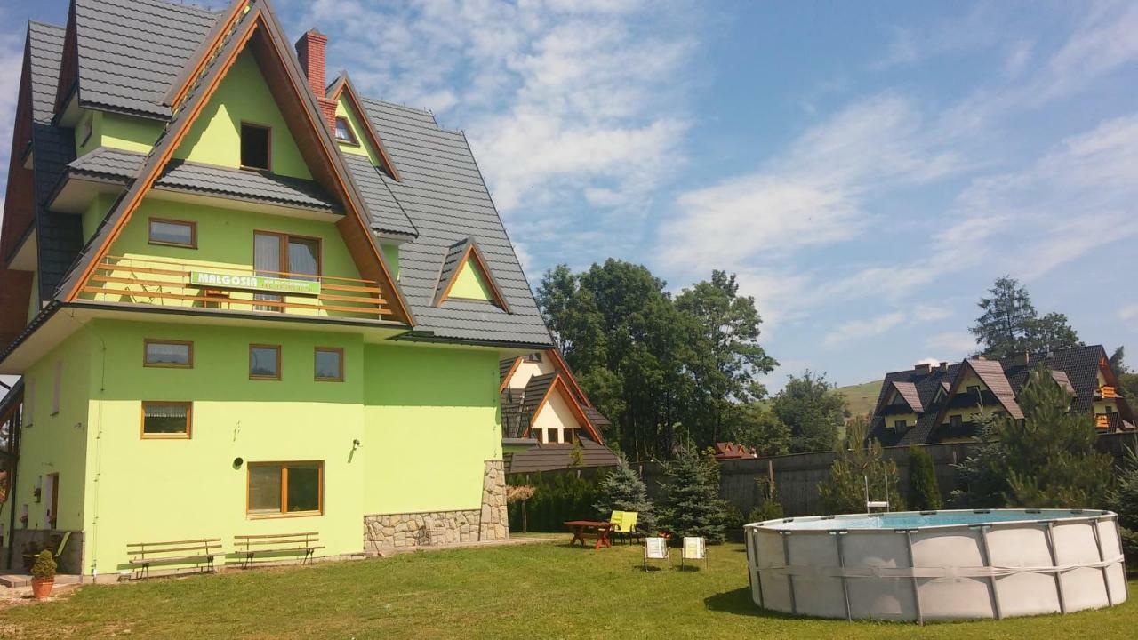 Malgosia - 10 Minut Na Piechote Do Stoku Narciarskiego I Basenow Termalnych Bania Białka Esterno foto